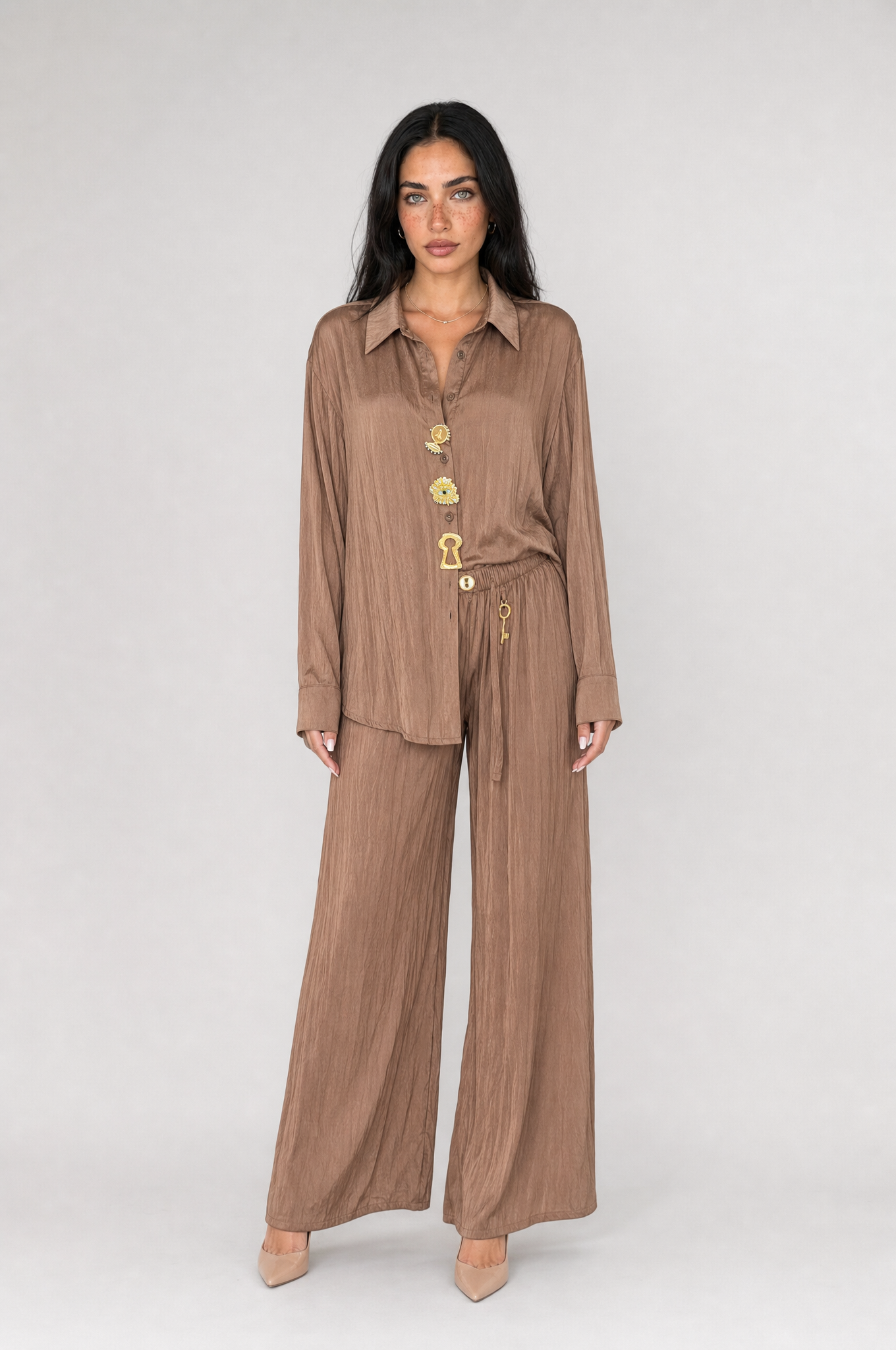 Mira Brown Set