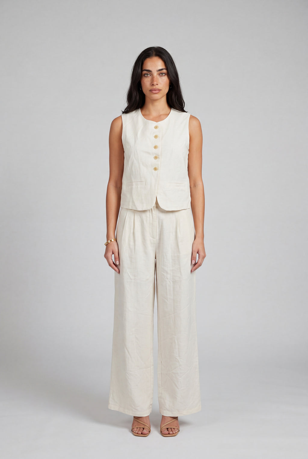 Mira Linen Set